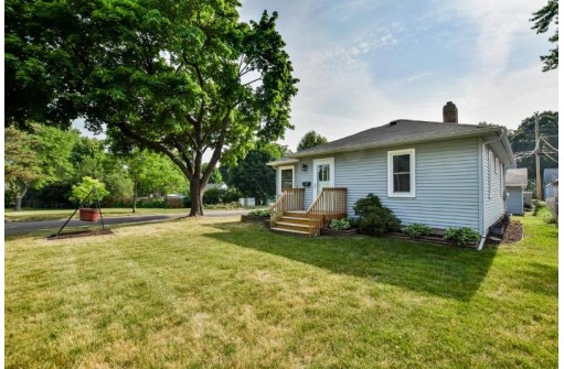 1733 Porter Avenue, Madison, WI 53704