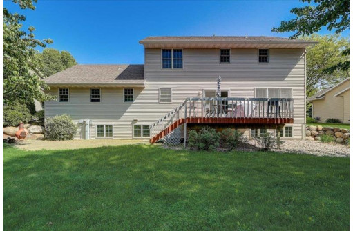 1535 Parkside Drive, Prairie Du Sac, WI 53578