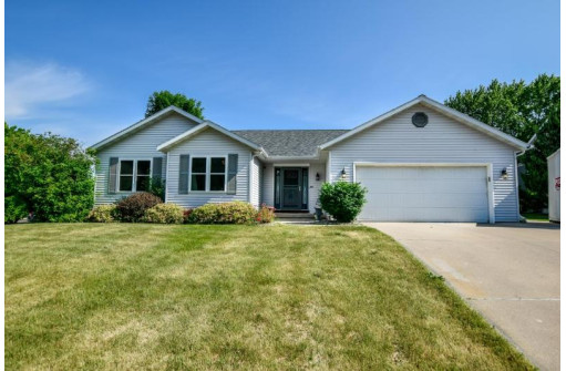 969 Red Tail Ridge, Oregon, WI 53575