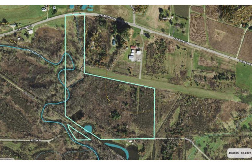 53 AC School Road, Wonewoc, WI 53968