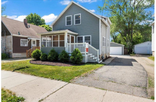 2941 Milwaukee Street, Madison, WI 53704