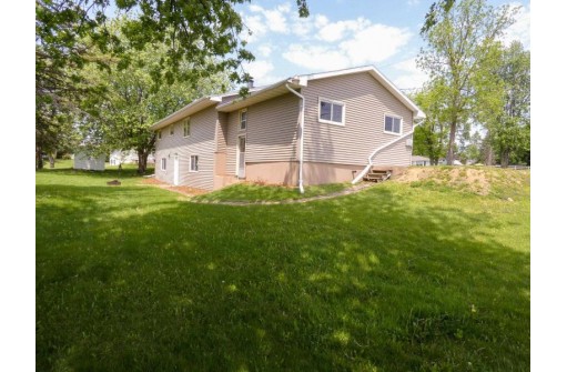 855 Williams Street, Platteville, WI 53818