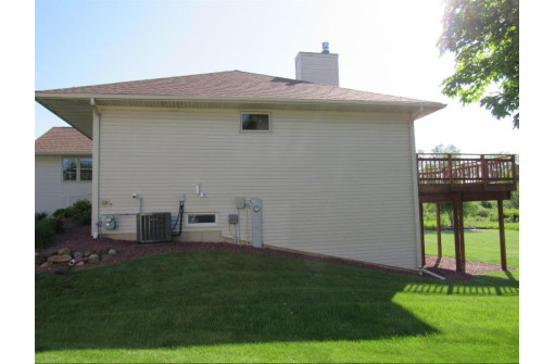 1232 2nd Street, Monroe, WI 53566-9297