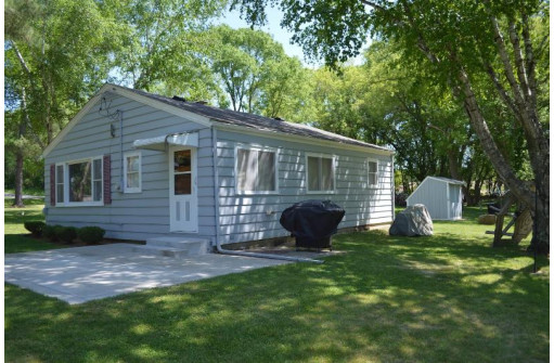 S7602 Walleye Lane, Merrimac, WI 53561