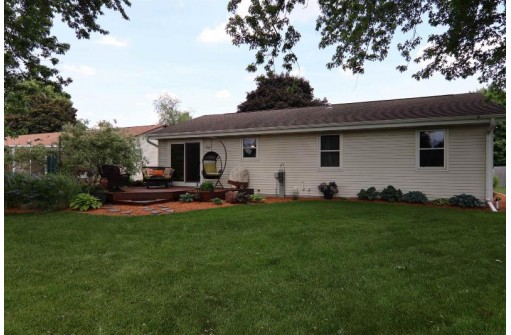 2111 Browning Drive, Janesville, WI 53546