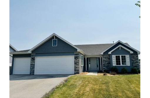 3660 Eagles Ridge Drive, Beloit, WI 53511