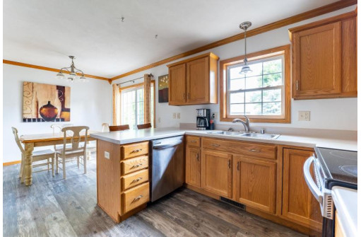 8302 Dolomite Lane, Madison, WI 53719