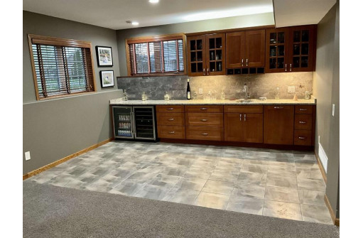 1701 Dunwoody Lane, Waunakee, WI 53597