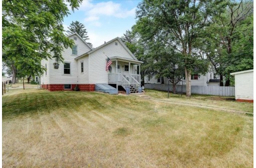 632 W Conant Street, Portage, WI 53901