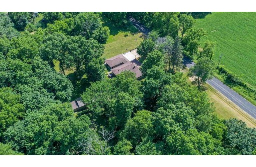 6101 S Kettle Road, Orfordville, WI 53576-9726