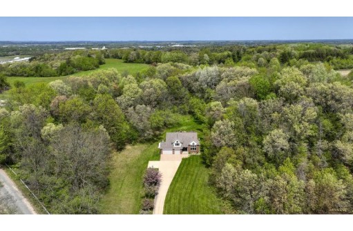 14812 Hibiscus Road, Tomah, WI 54660