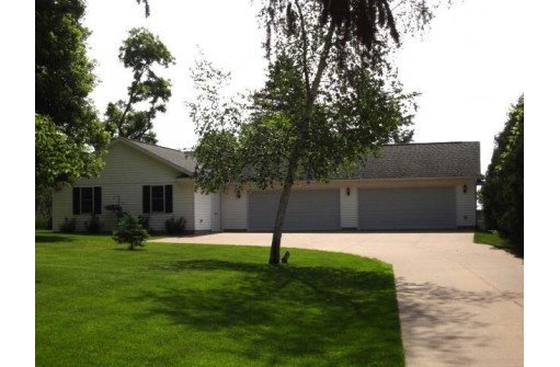 415 N 2nd Street, Platteville, WI 53818