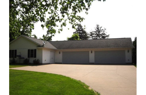 415 N 2nd Street, Platteville, WI 53818