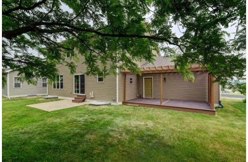 2512 Sand Pearl Trail, Middleton, WI 53562