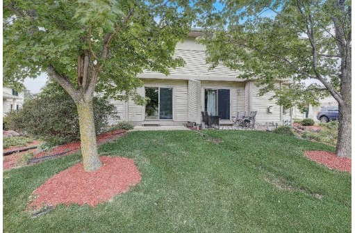 336 Meadowside Drive, Verona, WI 53593