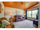 621 S Walker Way, Sun Prairie, WI 53590