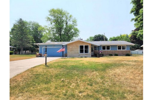 820 E Lilac Road, Beloit, WI 53511-1628