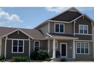 384 S Musket Ridge Drive Sun Prairie, WI 53590