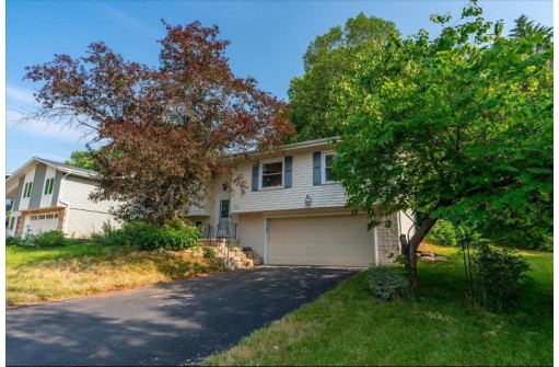 2706 Waltham Road, Madison, WI 53711