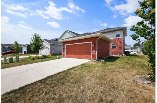 1839 Morning Mist Way, Madison, WI 53718