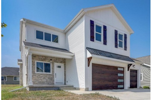 2201 Valberg Drive, Stoughton, WI 53589