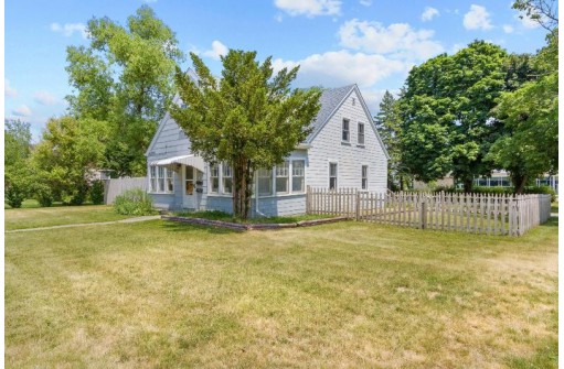 622 S Main Street, Lake Mills, WI 53551