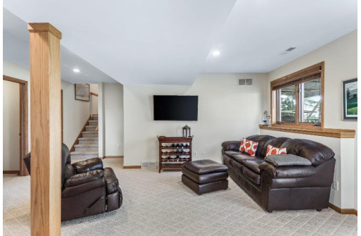 7218 Timberwood Drive, Madison, WI 53719