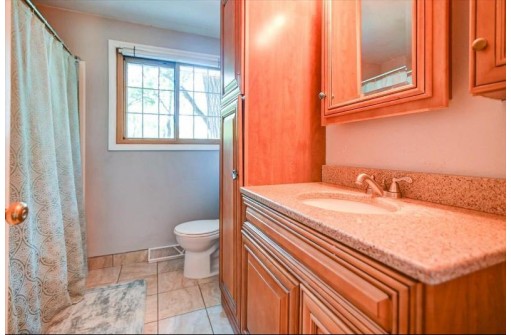 4195 Karmichael Court, Madison, WI 53718