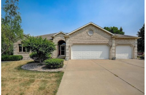 1808 Athens Court, Waunakee, WI 53597