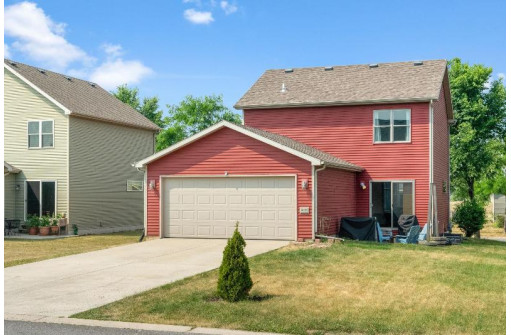 6127 Arrowpoint Way, McFarland, WI 53558