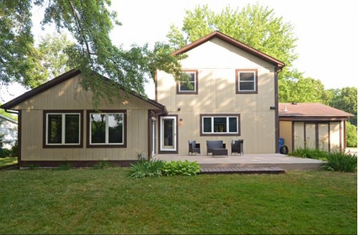 1609 Parmenter Street, Middleton, WI 53562