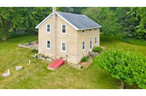 N9365 Inglehart Road, Cambria, WI 53923