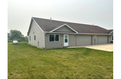 N2336 Bethel Road 1, Monroe, WI 53566-9641