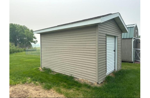 N2336 Bethel Road 1, Monroe, WI 53566-9641