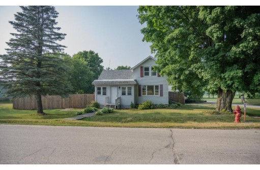 315 North Street, Cazenovia, WI 53924