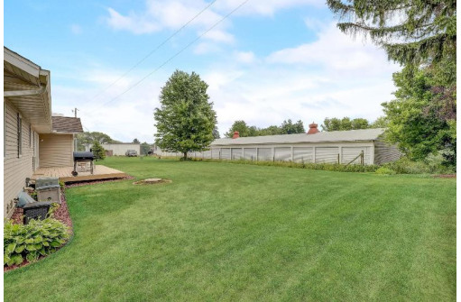 N5647 Knutson Road, Pardeeville, WI 53954