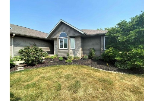 149 Dykstra Drive, Fall River, WI 53932