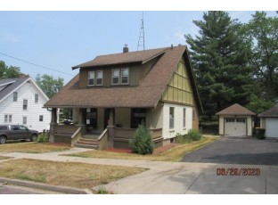 636 N Park Street Reedsburg, WI 53959-1250