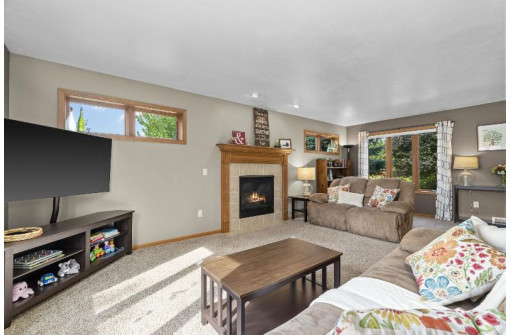 167 Weybridge Drive, Sun Prairie, WI 53590