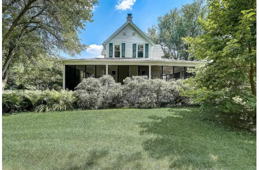 N7475 Faville Road, Lake Mills, WI 53551