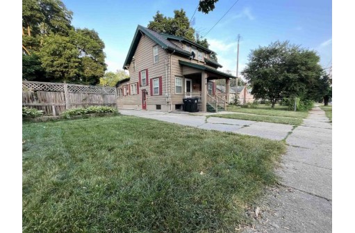 811 Wisconsin Avenue, Beloit, WI 53511