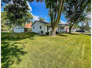 1217 E Circle Drive Beaver Dam, WI 53916