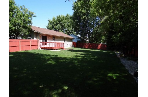 1543 Lasalle Court, Janesville, WI 53546