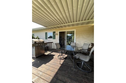 1200 Victoria Circle, Baraboo, WI 53913