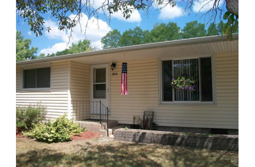 704 Maple Street, Necedah, WI 54646