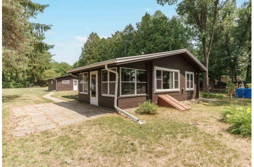 N2827 Lakeshore Drive, Montello, WI 53949