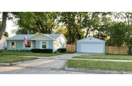 1722 S Marion Avenue, Janesville, WI 53546