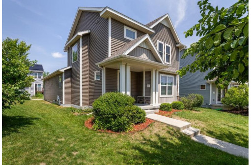 1706 Fair Pheasant Way, Sun Prairie, WI 53590