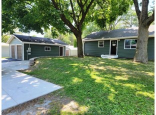 109 Lakeview Avenue Edgerton, WI 53534-9322