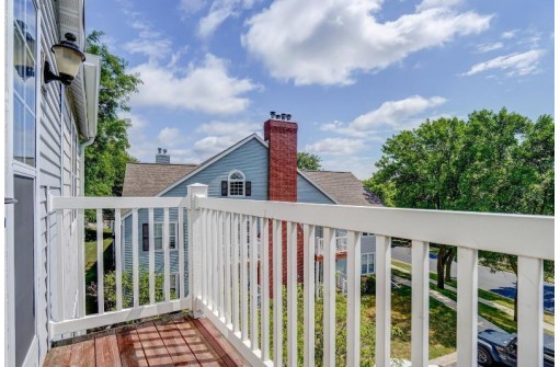 909 Harbor House Drive 5, Madison, WI 53719